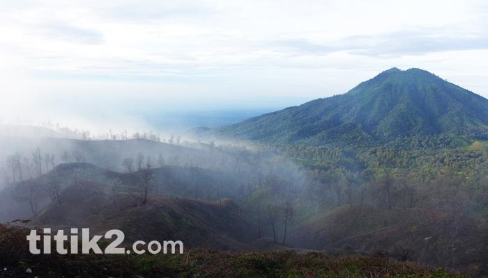 Gunung Ijen Bondowoso Destinasi Wisata yang Penuh Kejutan dan Keindahan