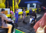 Petugas Gabungan Laksanakan Pengamanan Kedatangan Kapal di Pelabuhan Jangkar Situbondo