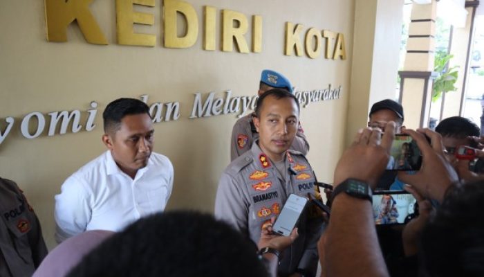 Polres Kediri Kota Amankan 4 Terduga Pelaku Penganiayaan Hingga Tewasnya Santri Asal Banyuwangi