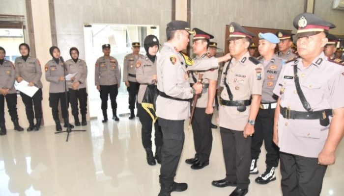 Kapolres Bondowoso Pimpin Sertijab 5 Pejabat di Lingkup Polres Bondowoso