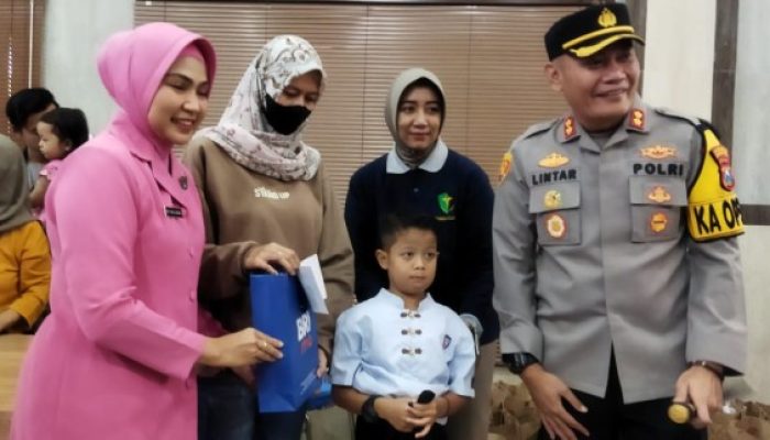 Dalam Rangka Hari Bhayangkara ke 78, Polres Bondowoso Adakan Khitan Massal Gratis, Pengobatan Gratis dan Hapus Tatto