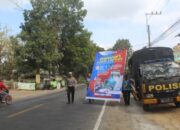 Cegah Kecelakaan Lalu Lintas, Polisi Pasang Baliho Peringatan di Jalur Wisata Trenggalek