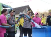 Lagi, Polres Tuban Beri Bantuan Air Bersih dan Sembako untuk Warga Terdampak Kemarau