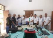 DIREKSI PERHUTANI BERIKAN REWARD PRODUKSI GETAH PINUS UNTUK DUA BKPH DI PERHUTANI BONDOWOSO