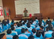 Babinsa Koramil 0822/01 Maesan Lakukan Sosialisasi Penerimaan Prajurit TNI di SMK 1 Maesan
