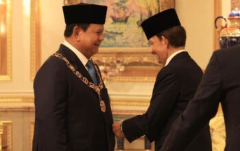 Bintang Kehormatan dari Negara Brunai Darussalam Diberikan Kepada Presiden Prabowo Subianto
