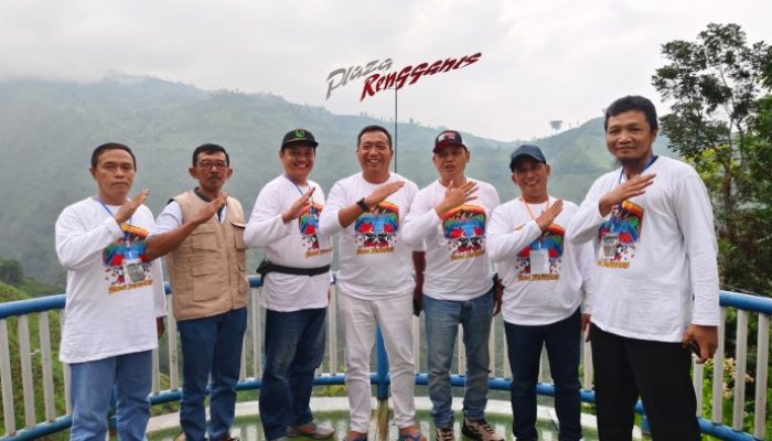 PROMOSI WISATA CITA RASA KOPI, BUPATI SITUBONDO DAN ADM PERUM PERHUTANI BONDOWOSO GELAR CAMPING BERSAMA DI PLAZA RENGGANIS