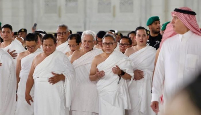 Presiden Republik Indonesia Prabowo Subianto melaksanakan ibadah Umrah