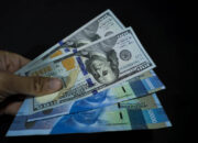 Rupiah Melemah