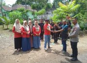 Perhutani KPH Bondowoso Dukung Penghijauan Sekolah, Serahkan Bibit Pohon ke SMAN 2 Situbondo