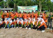Perhutani KPH Bondowoso Perkuat Rehabilitasi Hutan melalui Penanaman Tanaman Pembangunan 2025