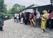 Babinsa Tapen Jadi Motor Penggerak Kerja Bakti Lingkungan SPPG