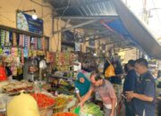 Jaga Stabilitas Harga Pangan, Polres Bondowoso Bersama Instansi Terkait Lakukan Pemantauan Bapokting di Pasar Induk