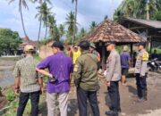 Babinsa 0822 Bersama Warga Sigap Tangani Longsor di dusun parseh, Akses Jalan Sempat Lumpuh