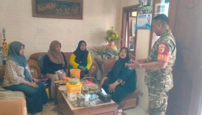 Dari Teritorial ke Kesehatan: Babinsa Hadir di Posyandu Nuri 3B
