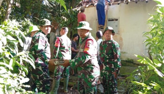 TNI Turun Tangan! Renovasi Musolla di Bondowoso Ini Bikin Warga Terharu