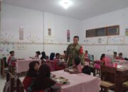 Babinsa Koramil Pujer Dampingi Distribusi Program Makan Bergizi Gratis untuk 1.552 Penerima Manfaat