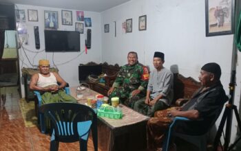 Jalin Komunikasi dan Kebersamaan, Babinsa Jatisari Hadir sebagai Solusi di Tengah Masyarakat