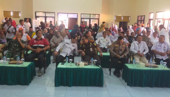Forkopimda dan Para kadis Hadir!Terangi Harapan Masyarakat, Baksos Operasi Katarak Gratis Digelar di Bondowoso