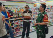 Jaga Kondusivitas Wilayah, Babinsa Badean Sambangi Indomaret Bersama Tiga Pilar