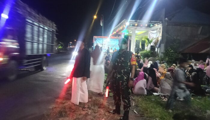 Babinsa Besuk Amankan Kegiatan Sholawat Nariyah, Pererat Silaturahmi dan Jaga Kondusivitas Wilayah
