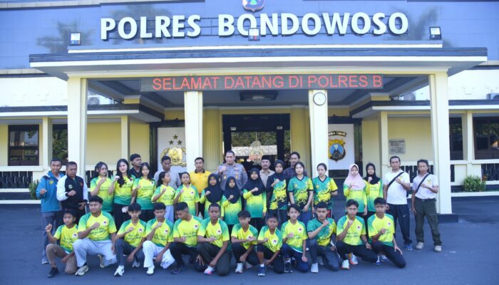 AKBP Aryo Dwi Wibowo Berangkatkan Atlet Karate Bondowoso, Targetkan Hasil Terbaik