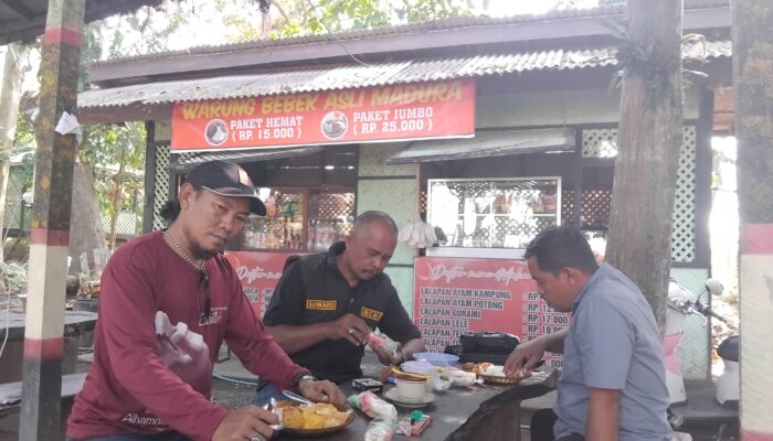 Warung Bebek Khas Madura Milik Bang Ahmad, Rasa Mantap Jadi Langganan Jurnalis Di Bondowoso