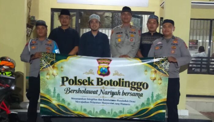 Menanamkan Integritas & Keteladanan Rasulullah, Ratusan Jamaah Padati Sholawat Nariyah di Botolinggo