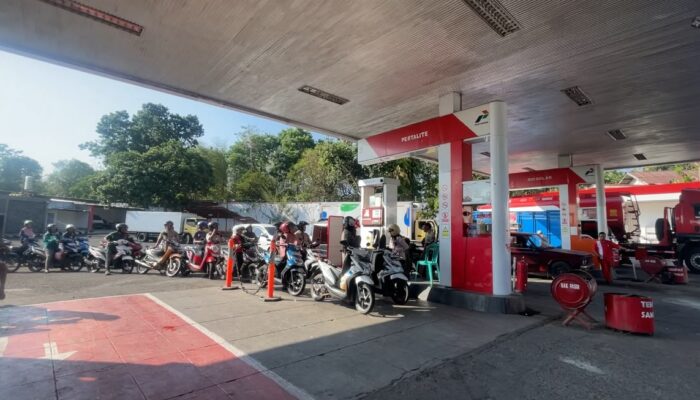 Kapolres Bondowoso Sidak Sejumlah SPBU, Memastikan Ketersediaan BBM Aman